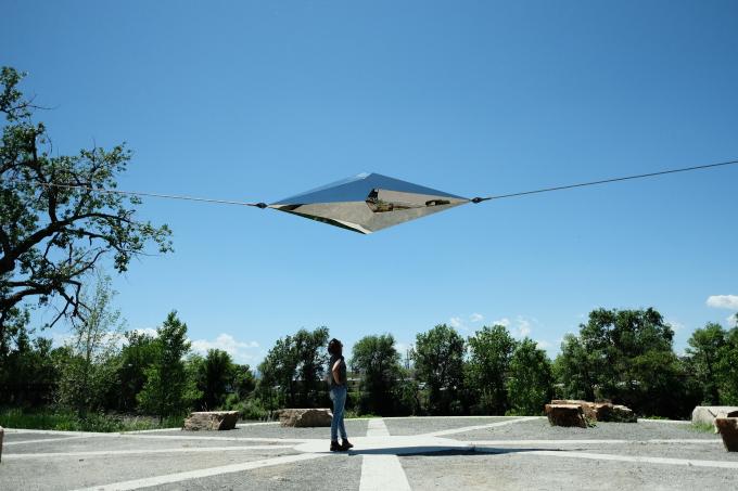 Mirror Polished Stainless Steel Infinite Span Sculpture for Public Art Installation 0