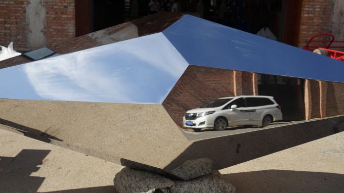 Mirror Polished Stainless Steel Infinite Span Sculpture for Public Art Installation 2