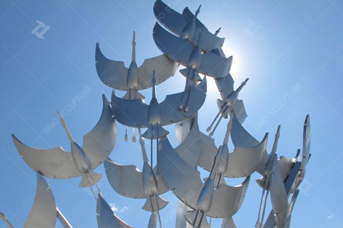 Urban Decoration Spray Paint Sculpture Stainless Steel Flying Crane Sculpture 0