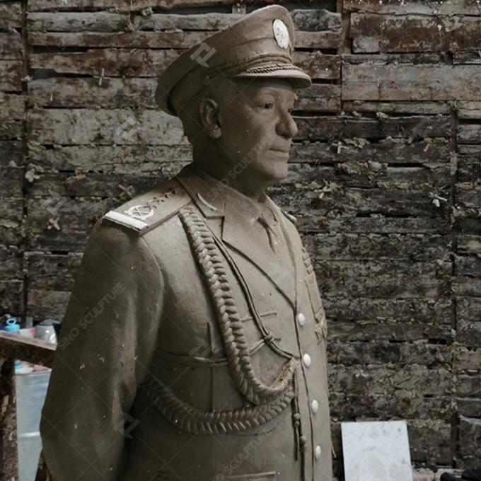 Customized Bronze Monuments And Sculptures Life Size Figure Statue Sculpture 0
