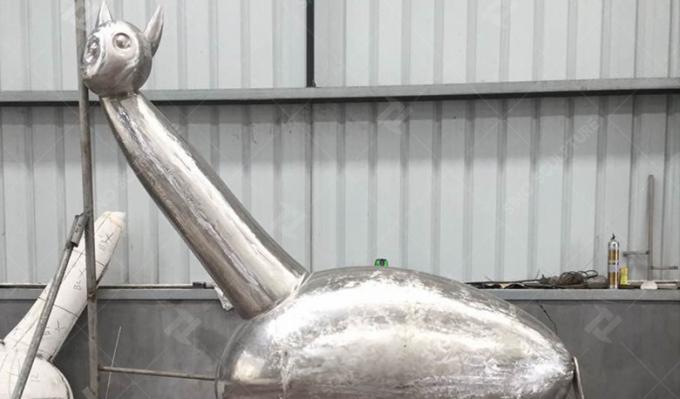 316L Stainless Steel Sculpture Spray Painted Large Metal Giraffe Sculpture 0
